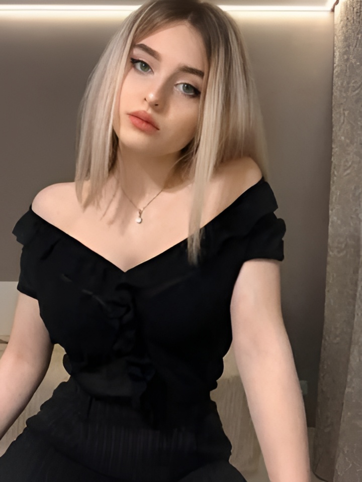 Кира привлекательная девушка из Тейково цена от 4000 руб